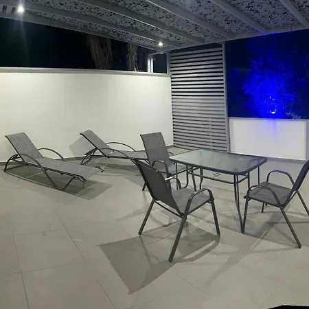 Hotel apartamentowy Salou On The Ýpsos